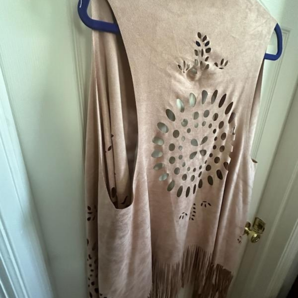 Plus Size Open Vest - Picture 3 of 5